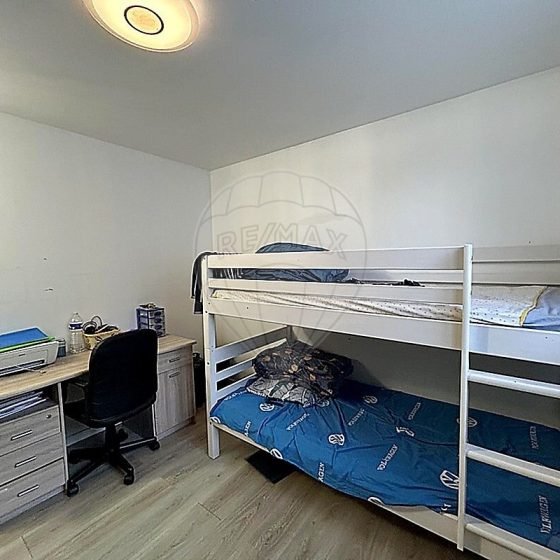 01b11d41-453f-4240-8155-d05bc93973ca