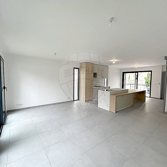 01d92b22-29d5-4eb5-b46c-6f210f5335e2