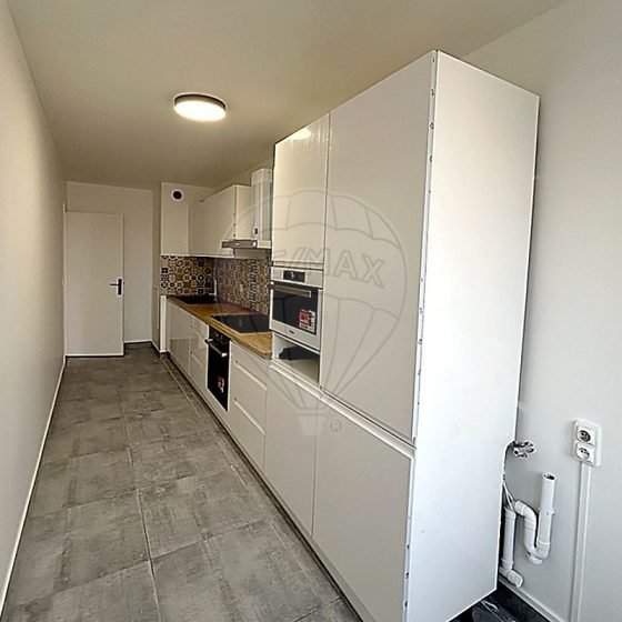 02ea494d-e5bb-4935-be6a-6daf08f948b3