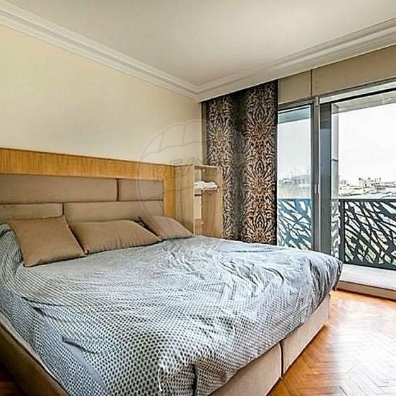 0b2c0bed-5ae6-4149-8476-a2afc631c40c