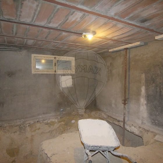 160d7fb4-8168-4952-978a-ee7e3309677f