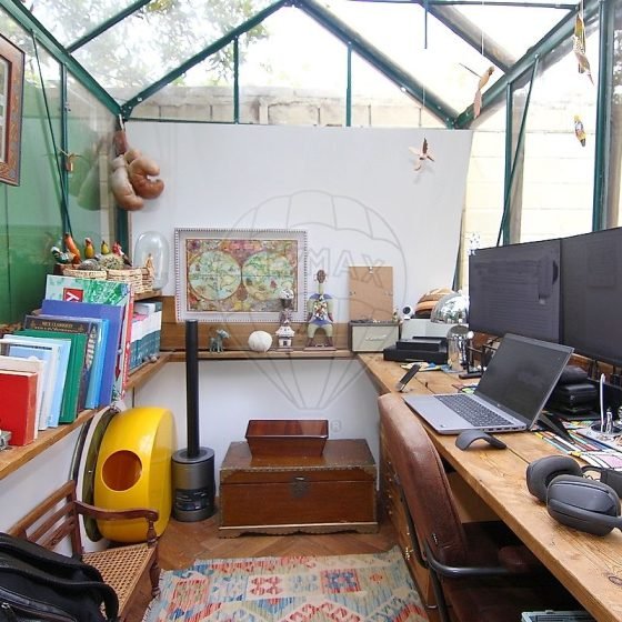 1c922e6a-3b1a-4ccc-a505-a0ee7aef24c8