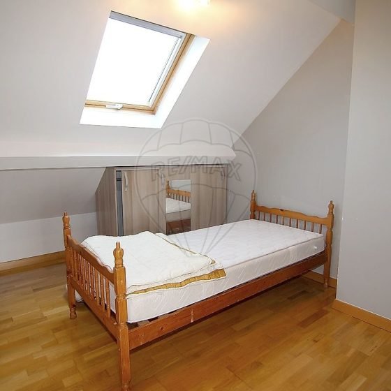 1d379577-4cc8-4edd-9b1c-2c1349a4aaf9