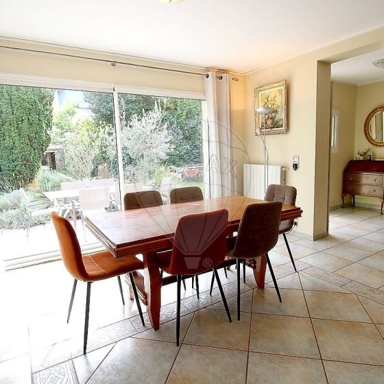 22a84fe9-2db6-4cc4-bb39-9272a12ab3ae