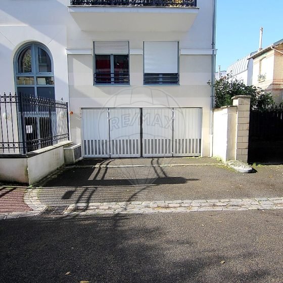 2afc22ea-e463-45f7-a9ea-9f6fdc70f28d