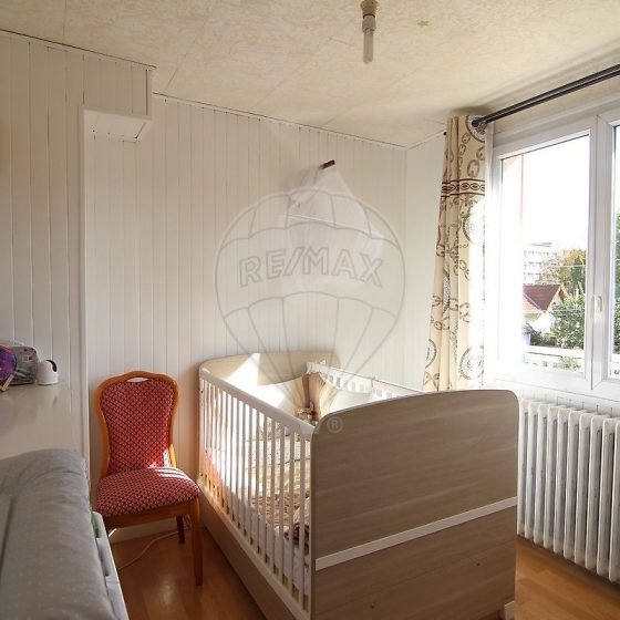 33d7fa31-27ea-4d84-8a5f-d43c49ec9630