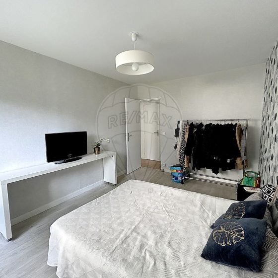 386443e5-51ae-474e-84d4-180798db9457