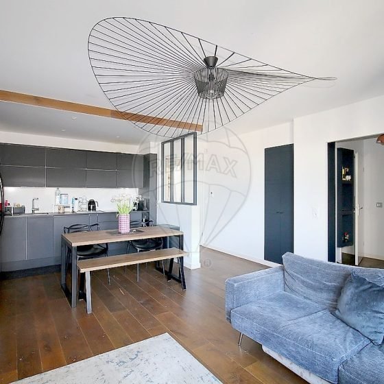 3b01f5a0-5268-48b5-8c50-fa4b8efe1e11