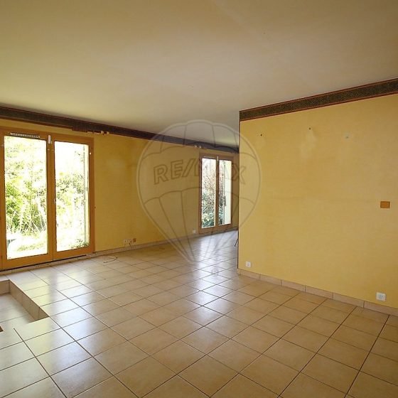 3b8d3384-624a-45c7-8db6-d86427132326