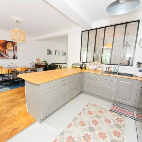 3c61e94f0de12b2512a974c5dcb8a908_053815348a_1920-original