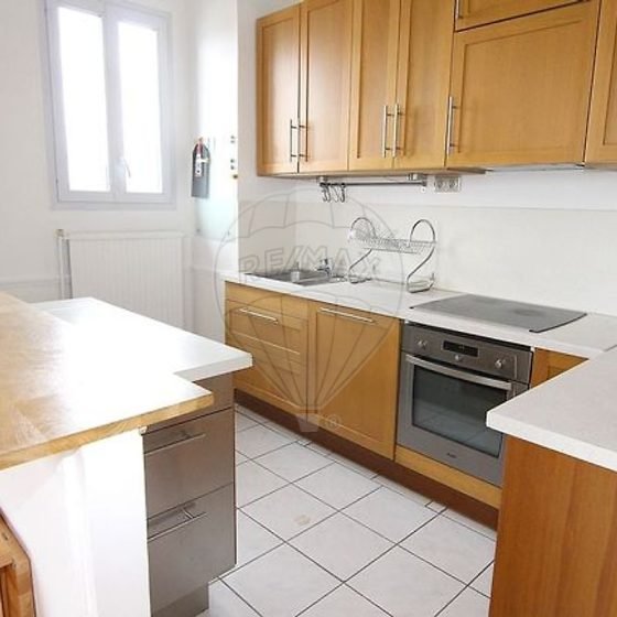 3efce1c6-edfa-4b06-b291-67de3694bde2