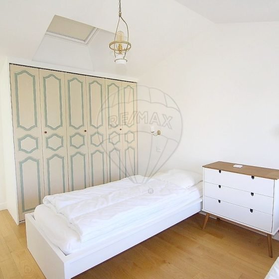 3f5646d4-bbde-4ff4-88d1-7f0ea2e0325c