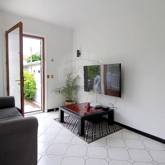 44cc3056-fdb8-4443-b4c5-852716b4eda3