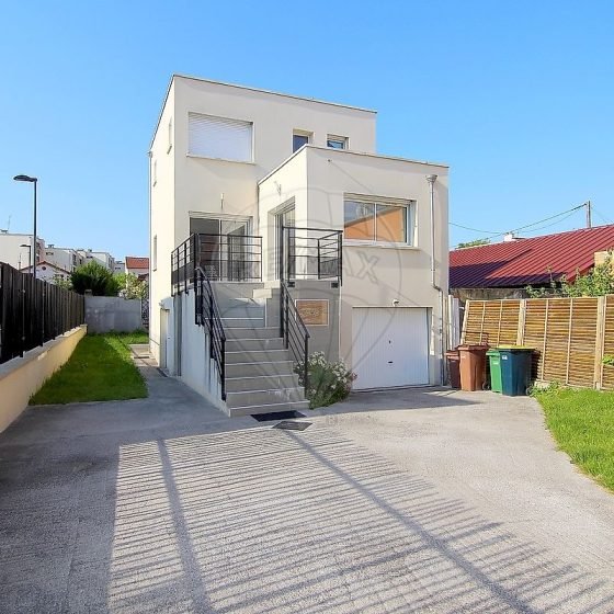 48b29e35-5e2c-43c1-b71b-e1a7916745bd