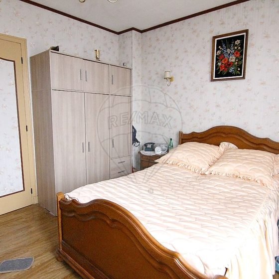 49e8b88e-275f-4c6b-84be-d39ae462901c