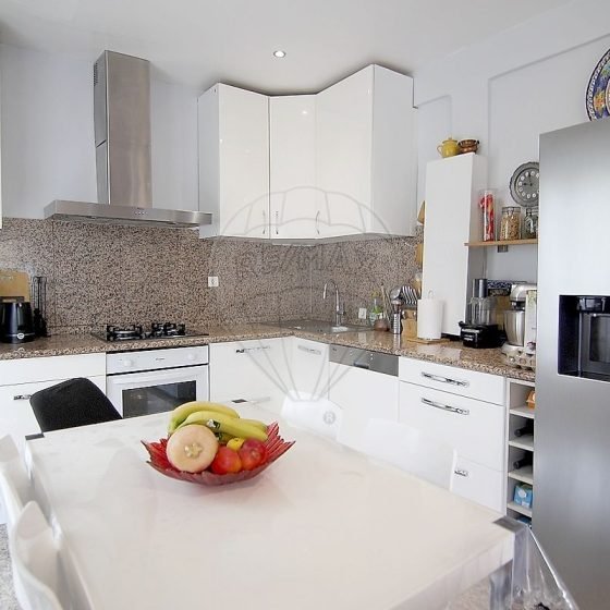 4a082de6-0427-4a21-b9d2-e1ccff183cbb