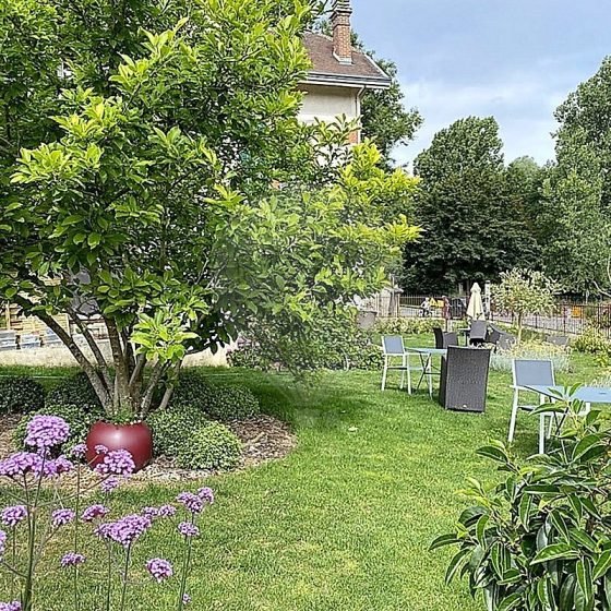 4b03f727-b614-4e25-9dae-553f40801e78