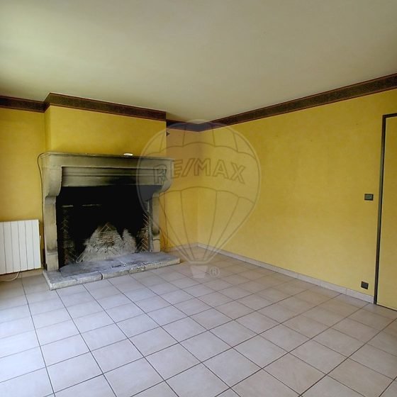 4d2ff521-14d3-4200-acbd-efa8103459fd