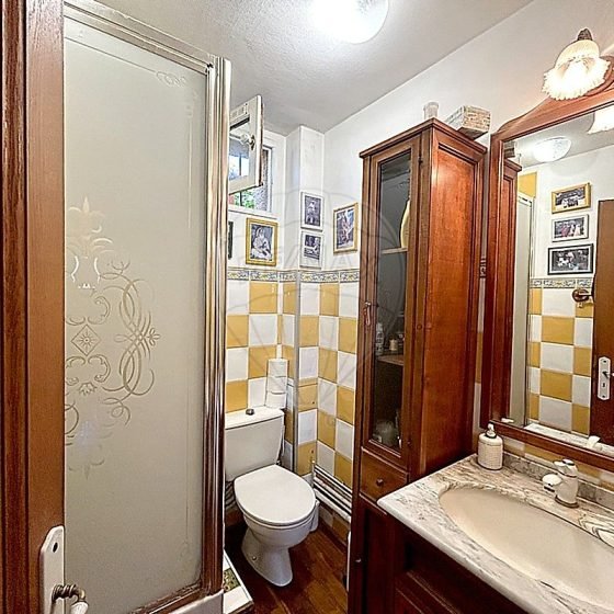 4f5c569a-acea-4849-a2fb-ebf53f098280