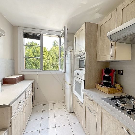 50252145-0e2b-456c-b591-7205e685c5f8