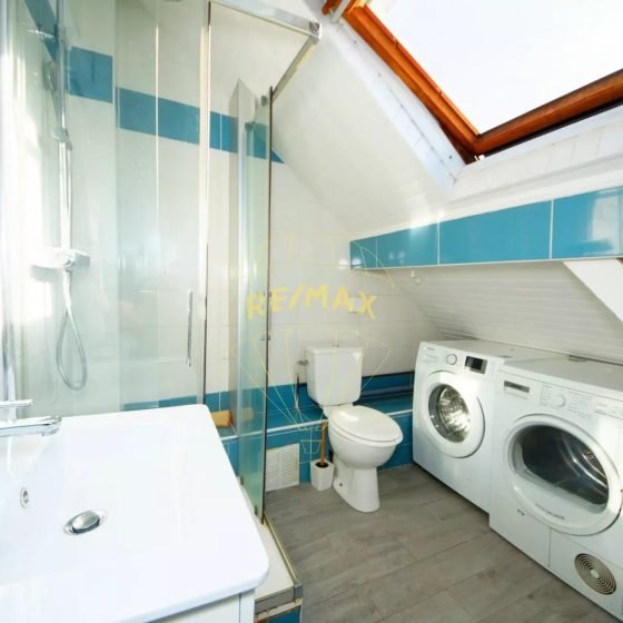 550d5b0070beb2d9e4ba56c4799db478_43235f3cc8_1920-original