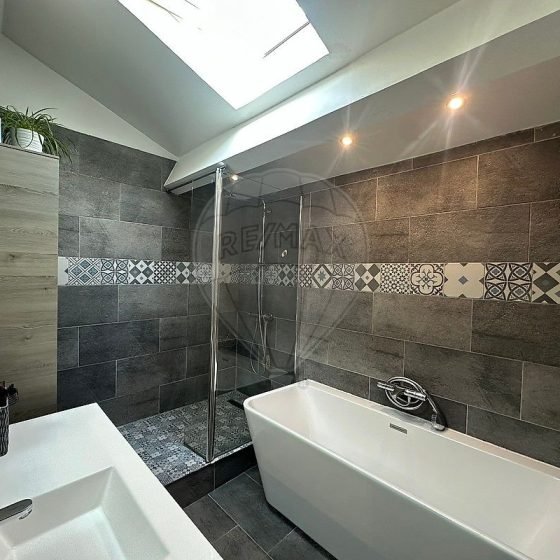 55168f19-8bf8-4809-b9f7-396c5c364e87