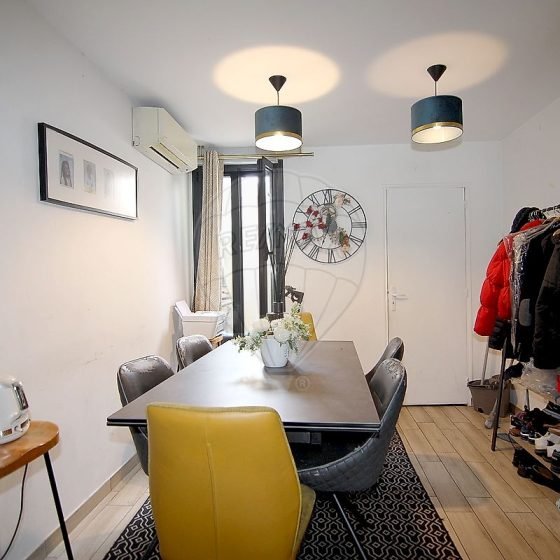 57587618-462d-4d9f-a79c-06de21b7662b