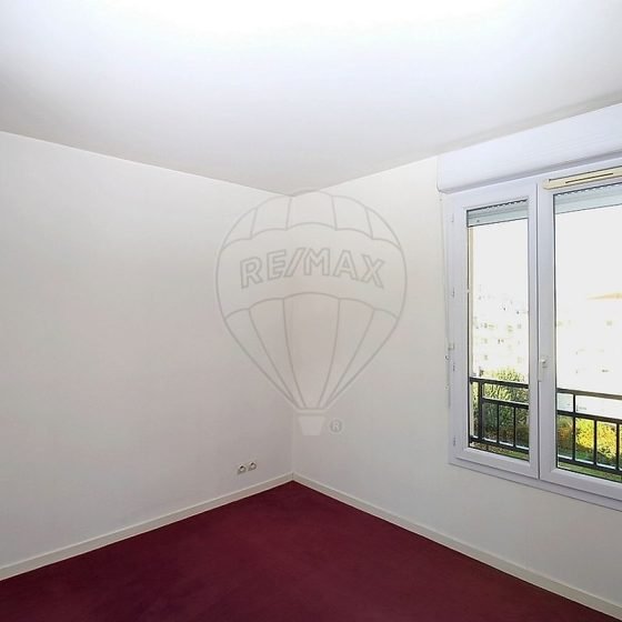 5ad1c8f3-083f-4e6b-9aa4-70d5cf495016