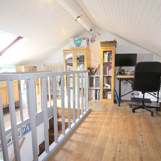 6d31840d-8c5d-4fc0-b643-93b613a54985