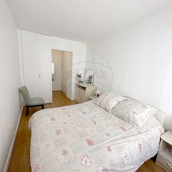 6e4cf4c7-986a-482f-9a33-70abb46f9499