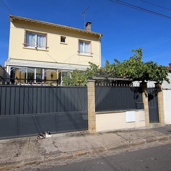 72a9c825-8360-4a18-9c4e-789badbc398d