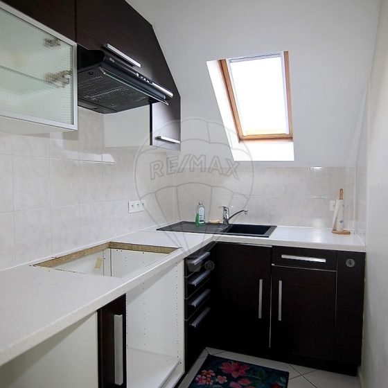 759306ec-42fa-4908-93a4-39b4d7628e01