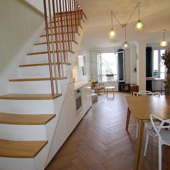 7dfd85e2-b2f1-46cf-b1f4-57eae3808e96