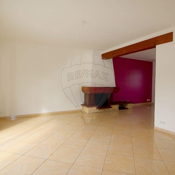 83bc8472-54ef-484a-b397-310055bb5025