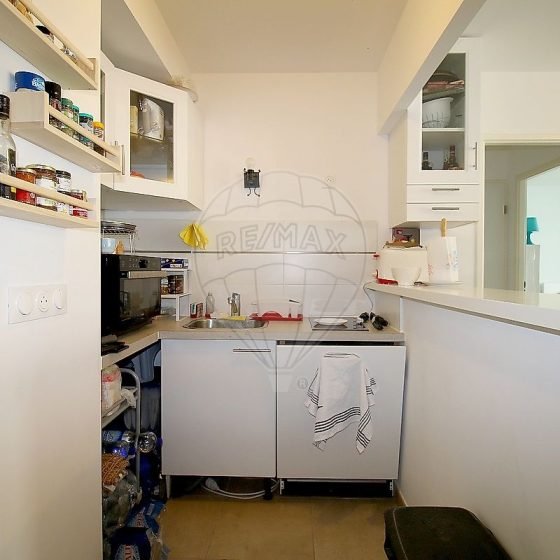 87bed979-40fe-4eef-b506-091b6b433fd3