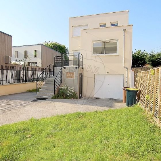 8d42739a-73ab-4e97-911e-dcf236a21694