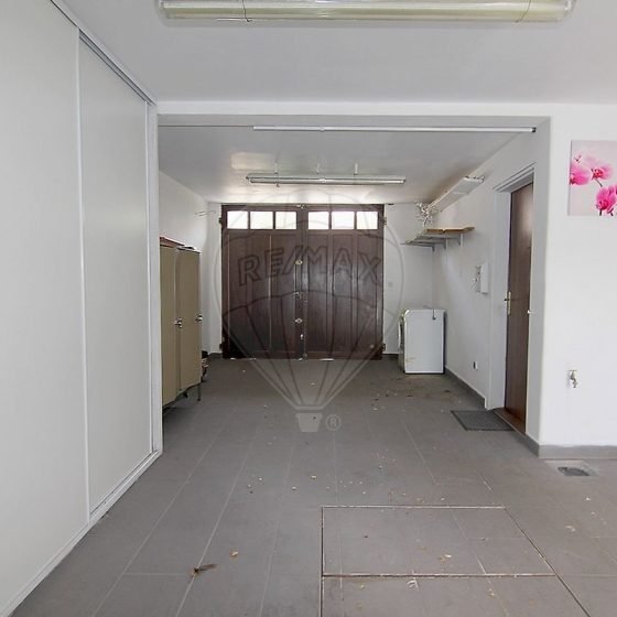 8d47b928-2408-409d-a6a0-d7a2fdd69a06