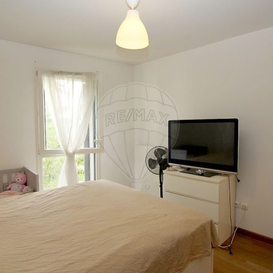 917ae4d7-c37c-4211-b5db-e09d0621e11a