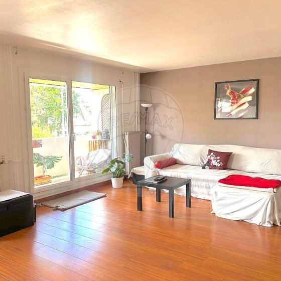 9a843f8b-313c-416e-a70d-83d8f0ad8329