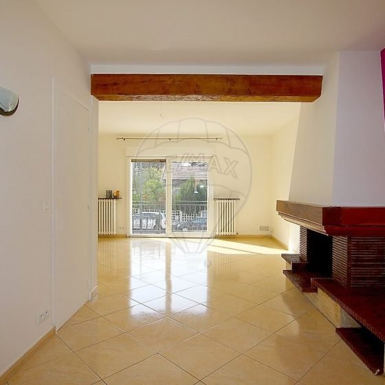 9d901cc6-d987-4d65-912a-6c936cc6dc3c