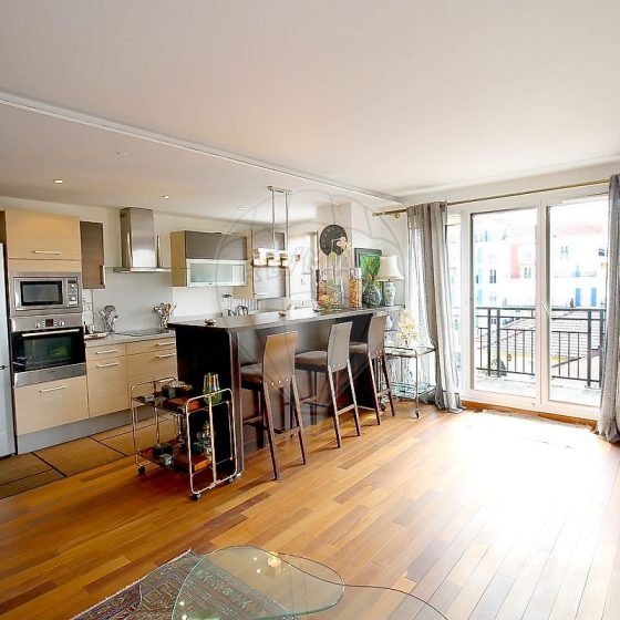 a166216a-41b8-4f3c-8f01-6250ae73811a