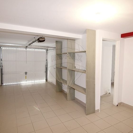 a3ef5b6e-adb8-434d-bc7b-acb1fc990ba2