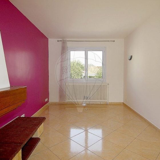 aa677efb-68d3-4f2e-955a-271dfc907f96