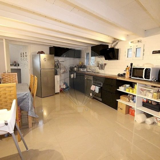 b7f398e6-0a18-4583-97db-3794db182dee