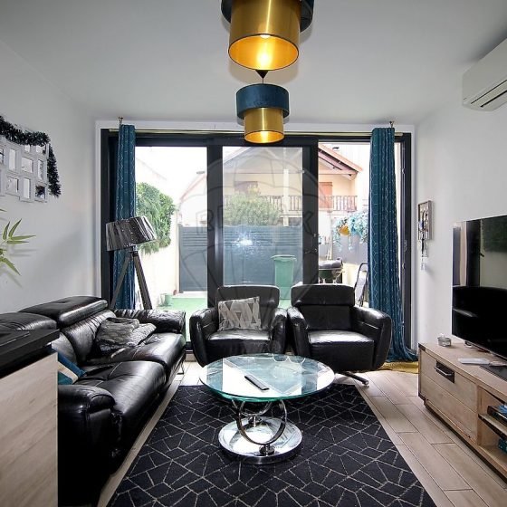 be16a94e-f10f-4208-bd3b-579e727dc5a4