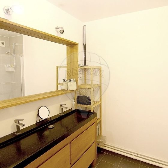 bf04b4c3-5f9a-4aaa-887c-47f3549564c9