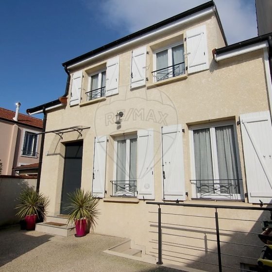 c0addd86-0c42-4465-b707-8f3219640183