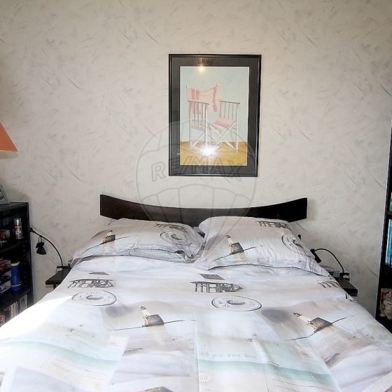 c8071193-b4f6-4834-bb40-acade2e9035e