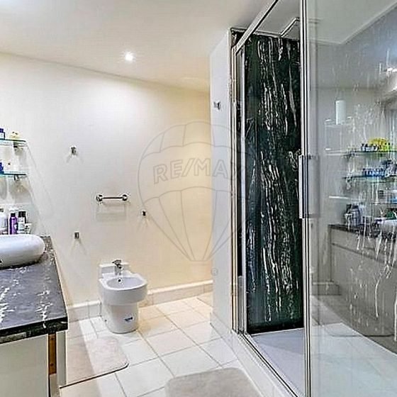 c8eba52a-c02f-44b2-a659-30f301d50900