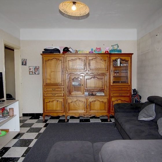 cdef79e7-ee9d-4ff4-9e9c-d2b0827d5526